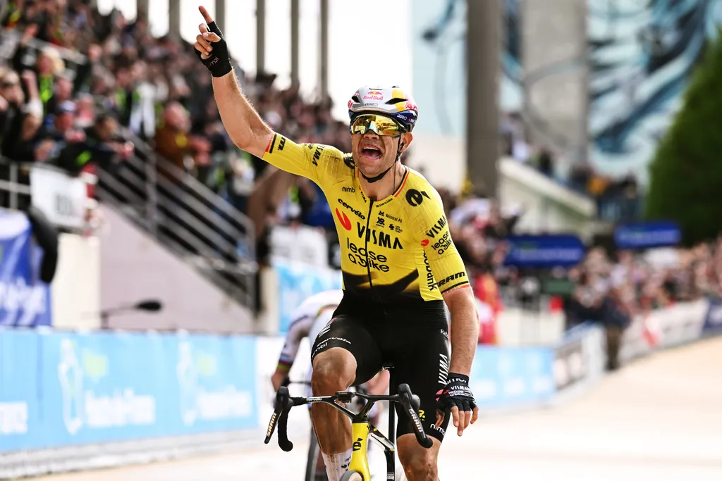 Paris – Roubaix 2026 – Θρυλική νίκη για Wout van Aert